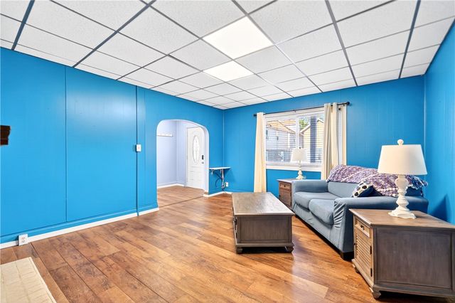 19 Church St, Dunbar, PA 15431