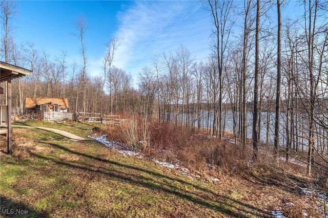 1556 Saxe Road, Mogadore, OH 44260