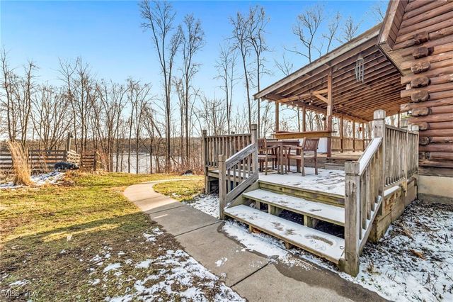 1556 Saxe Road, Mogadore, OH 44260