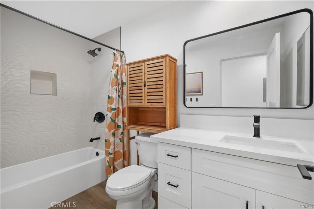 Image 11 of property listing at 34464 Via Verde, Dana Point, CA 92624