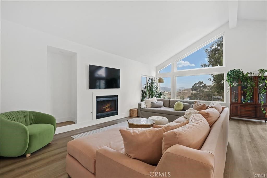 Image 6 of property listing at 34464 Via Verde, Dana Point, CA 92624