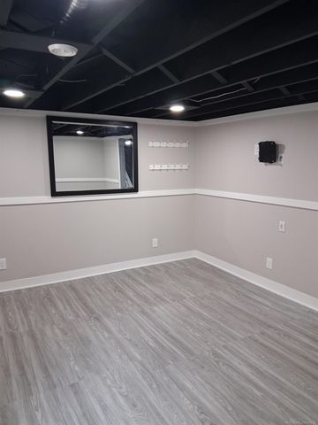 30230 Rosebriar Street, Saint Clair Shores, MI 48082