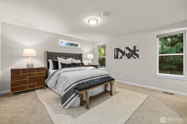 9209 NE 142nd Way, Kirkland, WA 98034