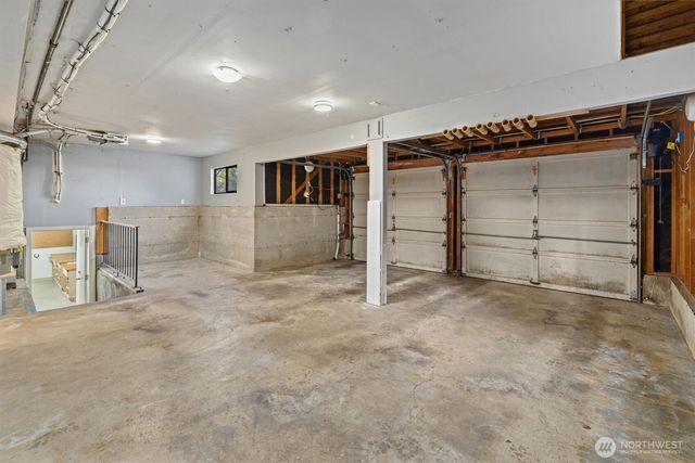 9209 NE 142nd Way, Kirkland, WA 98034