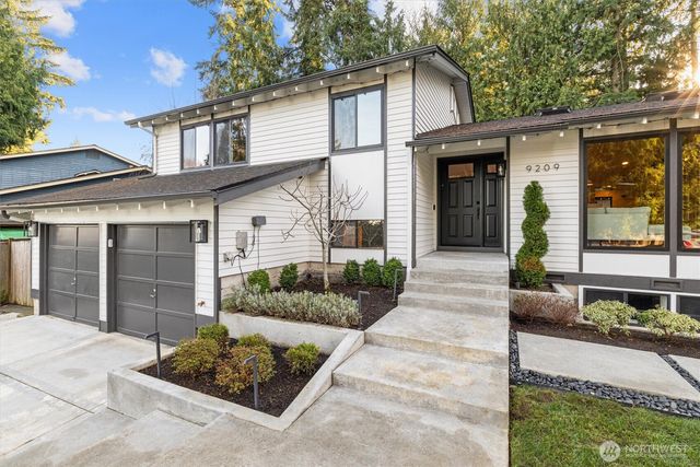 9209 NE 142nd Way, Kirkland, WA 98034
