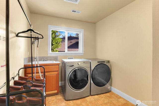 10311 NE 194th Street, Bothell, WA 98011