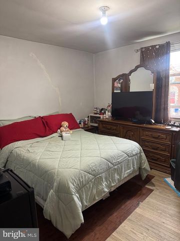 8121 TERRY ST, Philadelphia, PA 19136