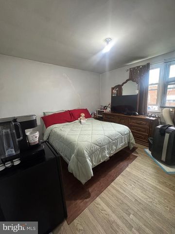 8121 TERRY ST, Philadelphia, PA 19136