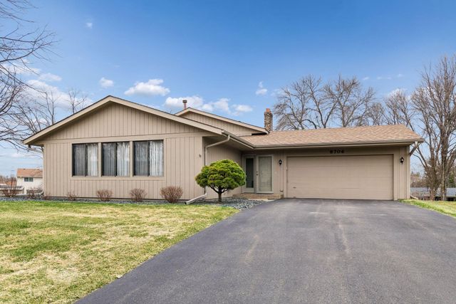 8706 Westwind Circle, Eden Prairie, MN 55344