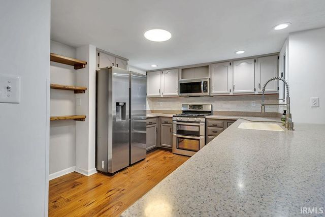5075 N Union Valley Road, Bloomington, IN 47404