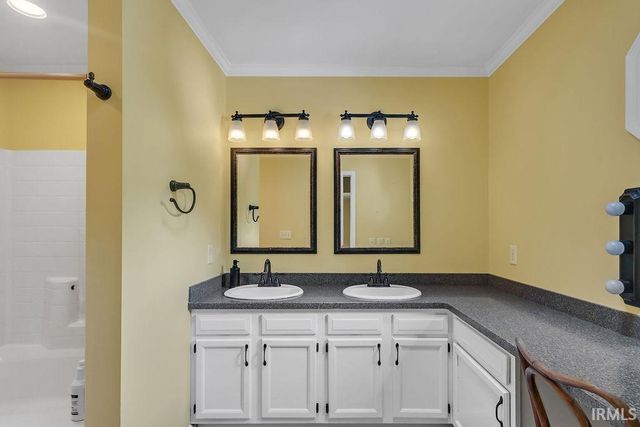 5075 N Union Valley Road, Bloomington, IN 47404