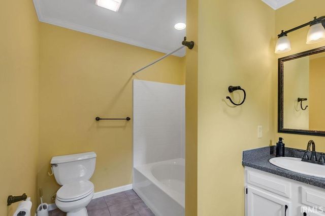 5075 N Union Valley Road, Bloomington, IN 47404