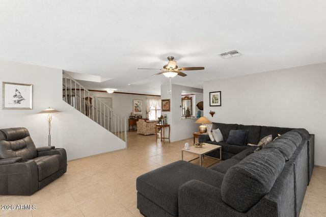 3207 W MOLLY Lane, Phoenix, AZ 85083