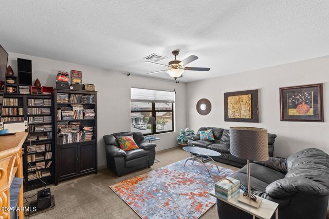 3207 W MOLLY Lane, Phoenix, AZ 85083