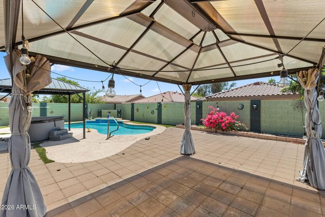 3207 W MOLLY Lane, Phoenix, AZ 85083