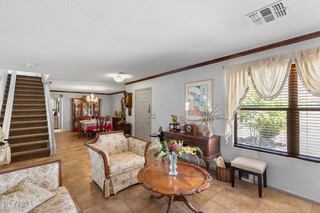 3207 W MOLLY Lane, Phoenix, AZ 85083