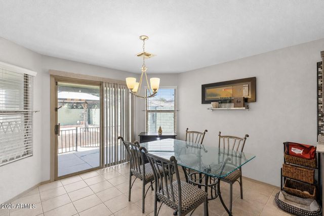 3207 W MOLLY Lane, Phoenix, AZ 85083