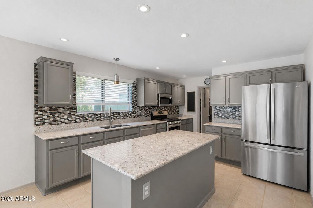 3207 W MOLLY Lane, Phoenix, AZ 85083 — photo 4
