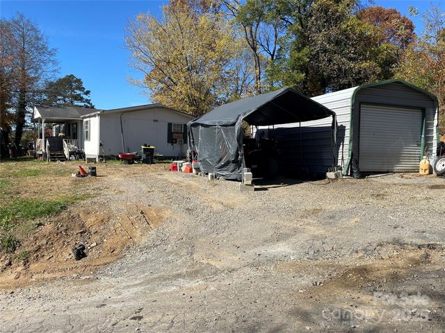 131 Lookout Road, Asheville, NC 28804