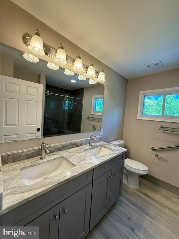 Image 4 of property listing at 7117 INTREPID LN, Gaithersburg, MD 20879