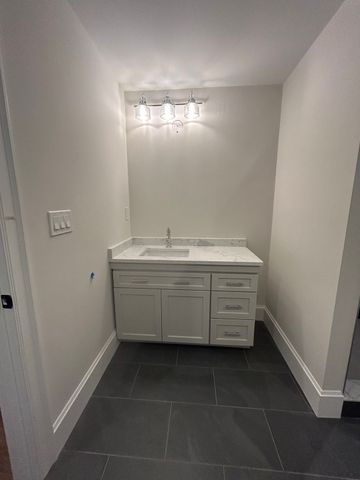 7 Cranberry Meadow Way, North Reading, MA 01864