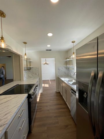 15021 Hillview, Tyler, TX 75703
