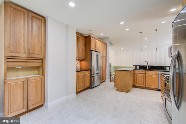 9203 CEDARCREST DR, Bethesda, MD 20814