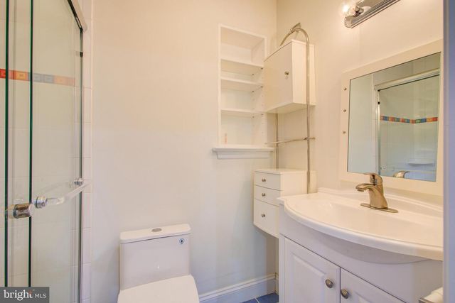 9203 CEDARCREST DR, Bethesda, MD 20814