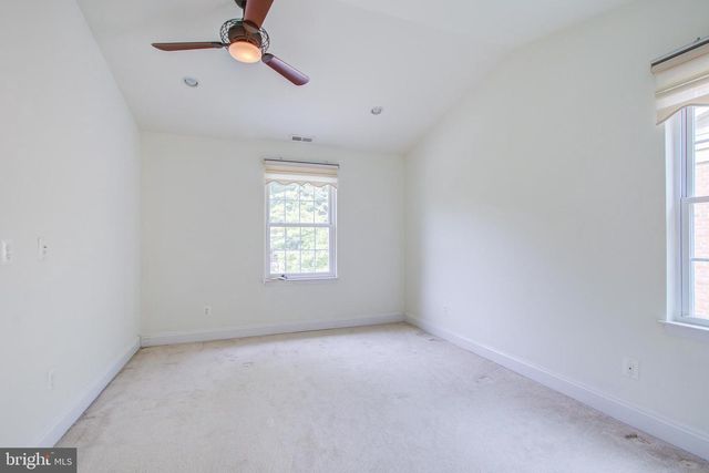 9203 CEDARCREST DR, Bethesda, MD 20814
