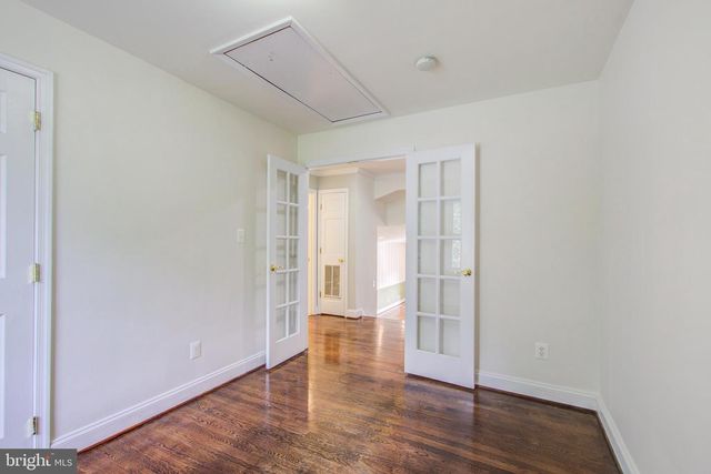 9203 CEDARCREST DR, Bethesda, MD 20814