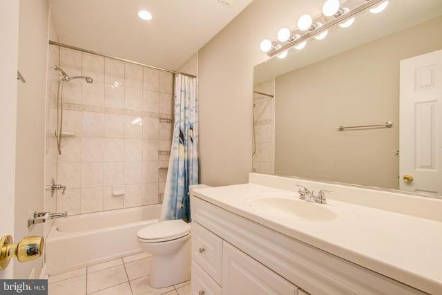 9203 CEDARCREST DR, Bethesda, MD 20814