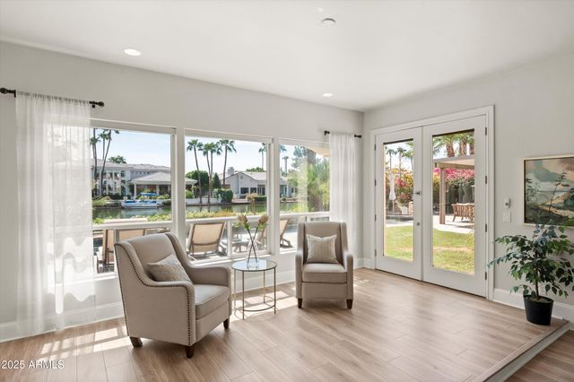 1407 E CORAL COVE Drive, Gilbert, AZ 85234