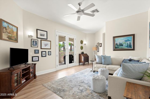 1407 E CORAL COVE Drive, Gilbert, AZ 85234