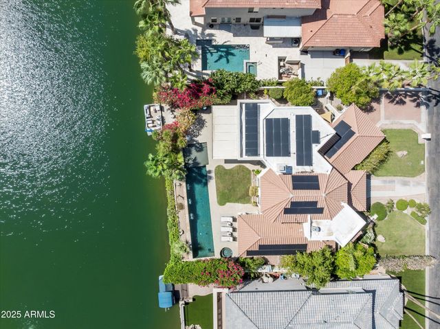 1407 E CORAL COVE Drive, Gilbert, AZ 85234