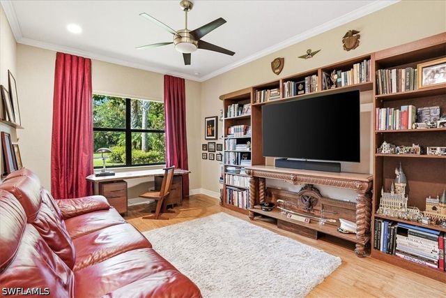 13421 Coronado DR, Naples, FL 34109