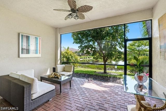 13421 Coronado DR, Naples, FL 34109