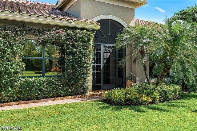 13421 Coronado DR, Naples, FL 34109