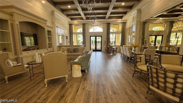 13421 Coronado DR, Naples, FL 34109