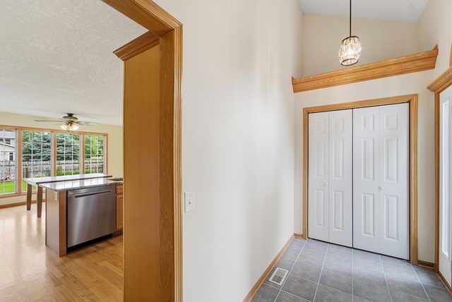 1405 W Court Avenue, Winterset, IA 50273