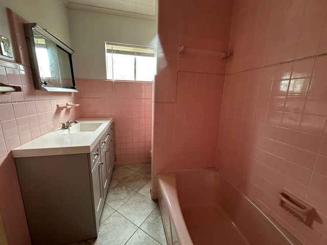 903 Lamonte Lane, Houston, TX 77018