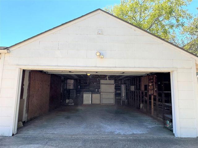 903 Lamonte Lane, Houston, TX 77018