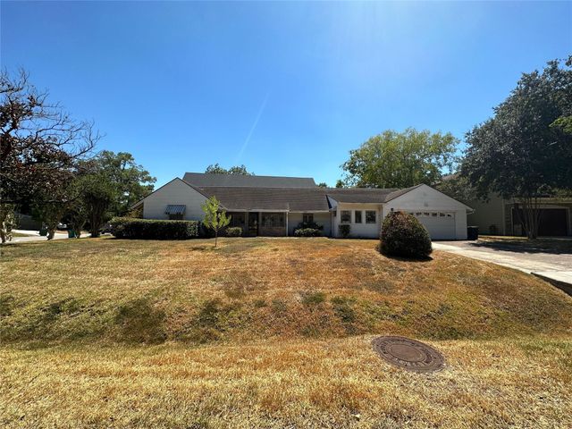 903 Lamonte Lane, Houston, TX 77018