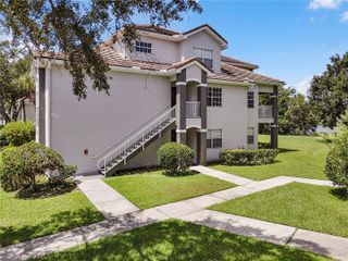 13929 FAIRWAY ISLAND DRIVE 818, Orlando, FL 32837