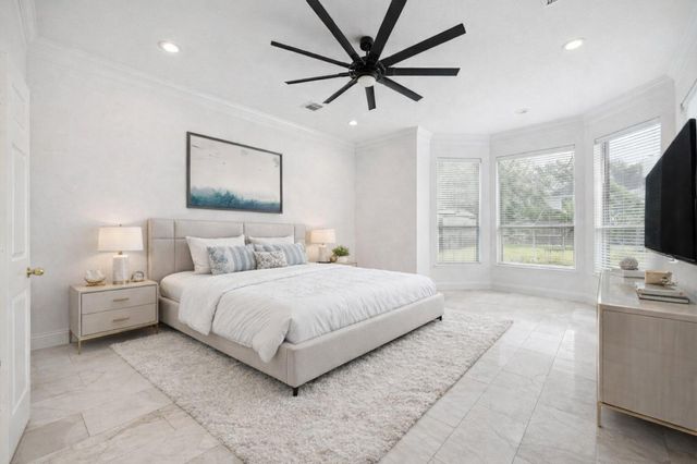 1823 Misty Oaks Lane, Sugar Land, TX 77479