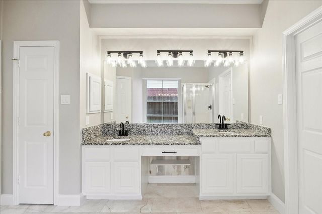 1823 Misty Oaks Lane, Sugar Land, TX 77479