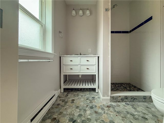 0125 Homestead Avenue, Portsmouth, RI 02872