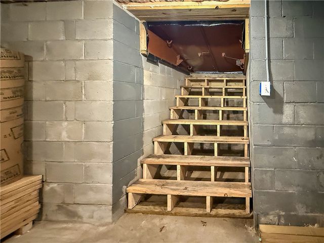 0125 Homestead Avenue, Portsmouth, RI 02872