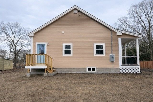 0125 Homestead Avenue, Portsmouth, RI 02872