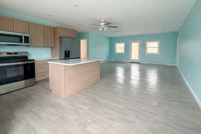 0125 Homestead Avenue, Portsmouth, RI 02872