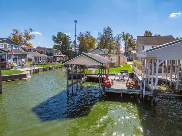 3424 S Bank Road NE, Millersport, OH 43046